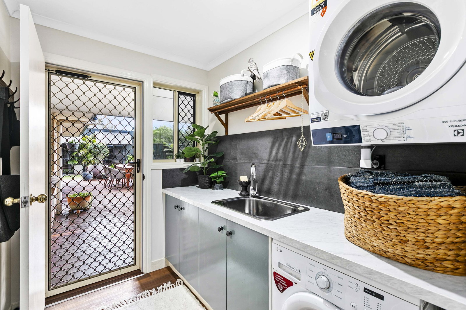 8 Barlow Street South, Maryborough West  QLD  4650