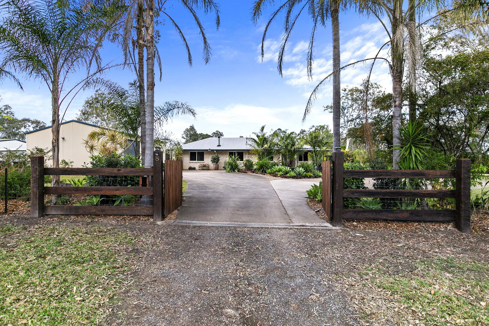 8 Barlow Street South, Maryborough West  QLD  4650