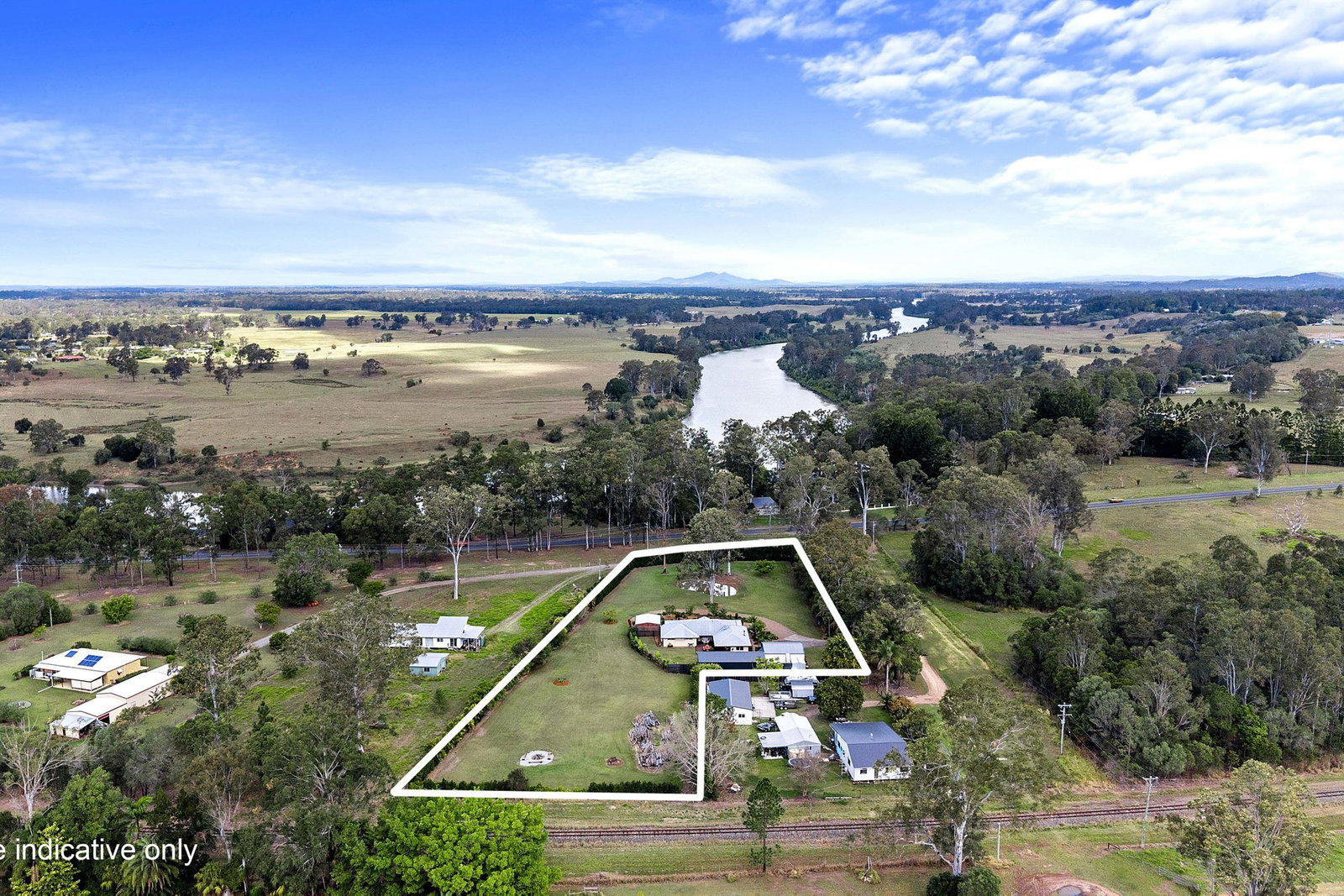 8 Barlow Street South, Maryborough West  QLD  4650