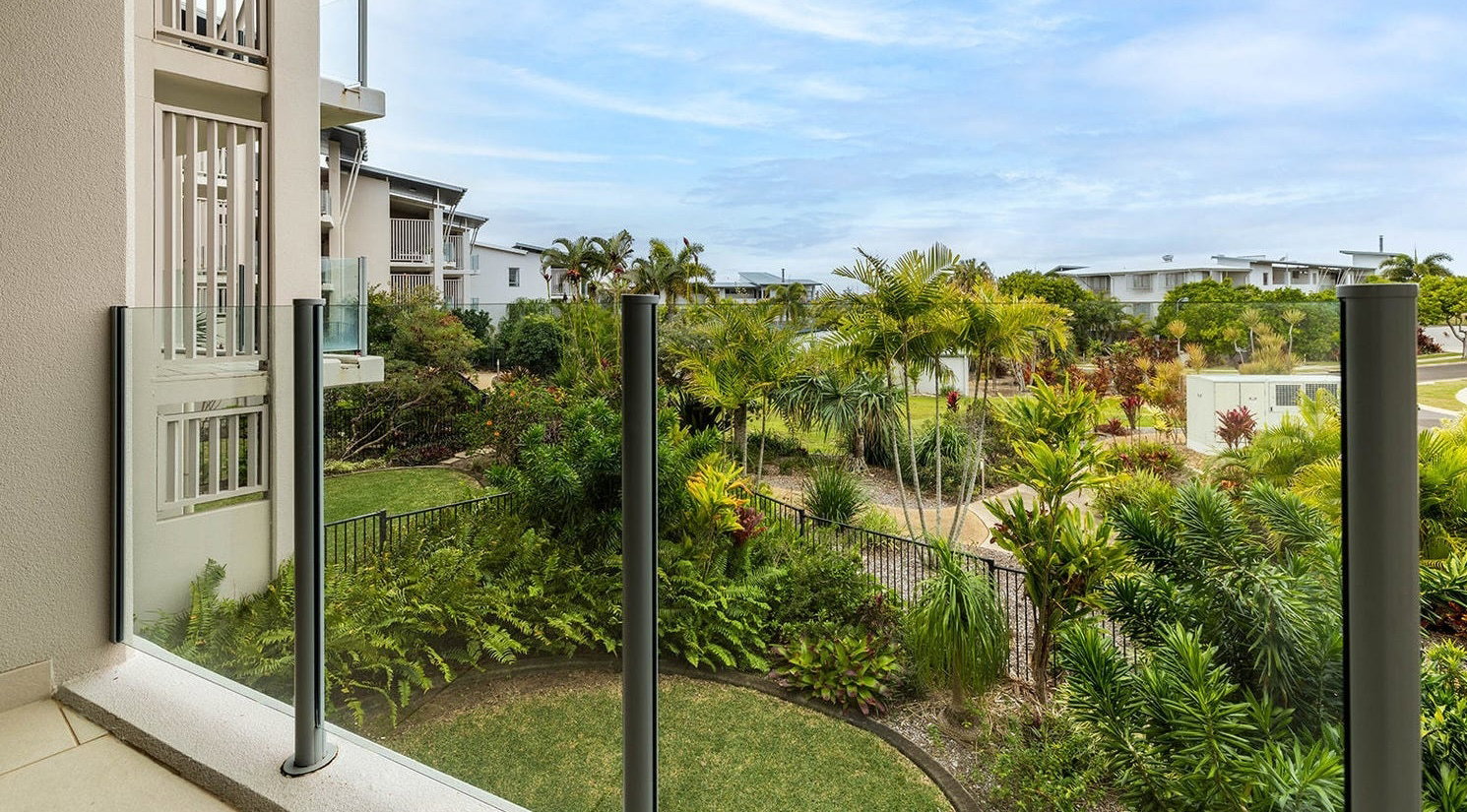 111/9 Beaches Village Circuit, Agnes Water  QLD  4677