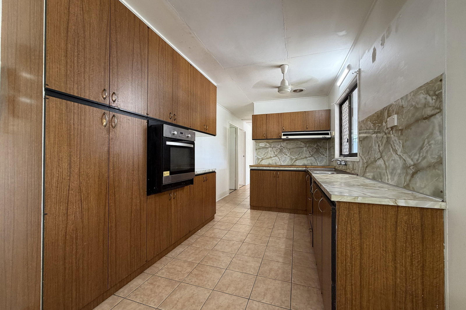 1/17 Eckert Road, Boonooroo  QLD  4650