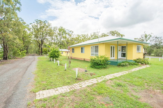 123 Childers Road, Branyan  QLD  4670