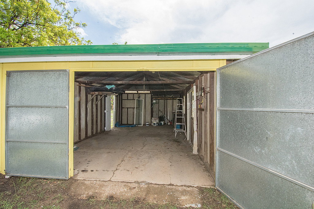 123 Childers Road, Branyan  QLD  4670