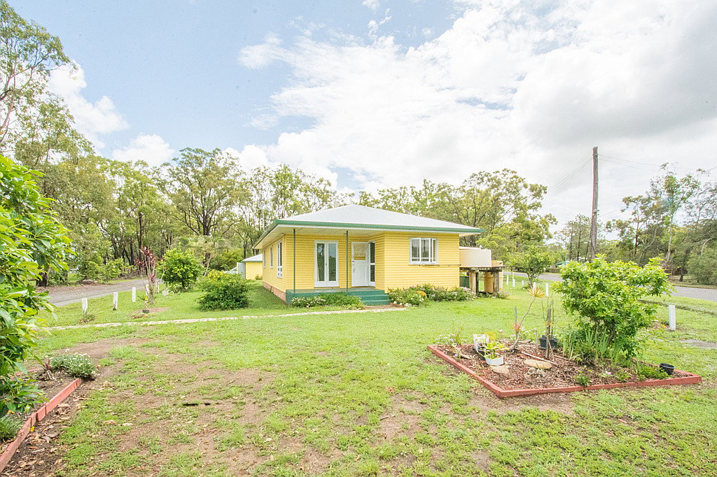 123 Childers Road, Branyan  QLD  4670