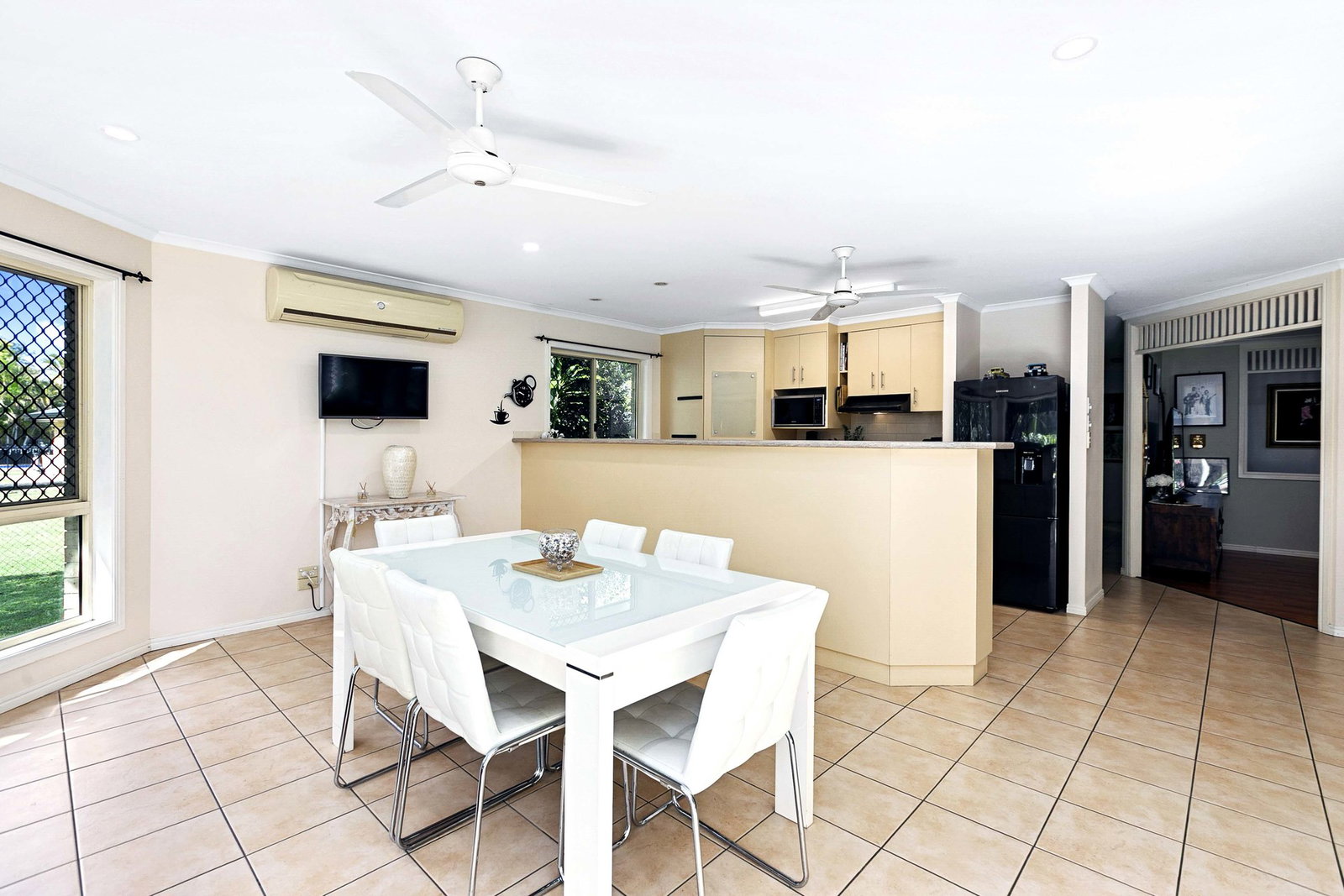 17 Madison Way, Tinana  QLD  4650
