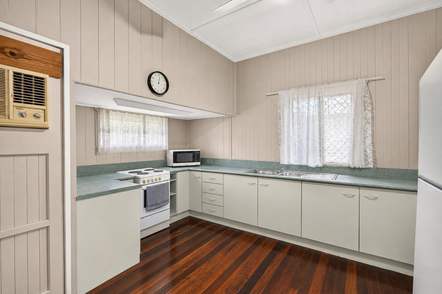 222 Walker Street, Maryborough  QLD  4650