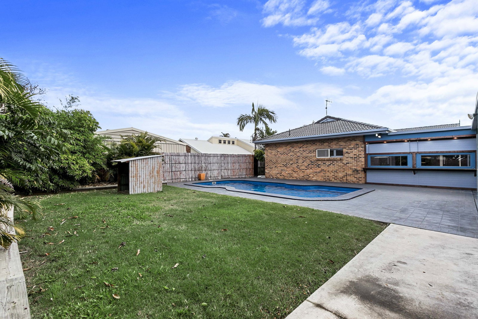 22 MacKay Drive, Tinana  QLD  4650