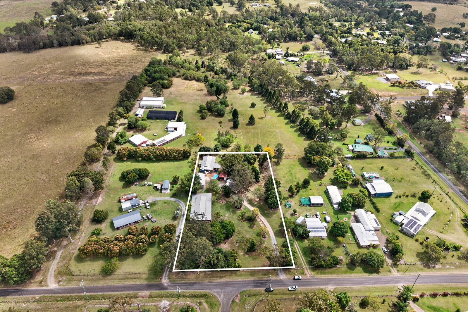 16 Hewson Road, Tinana  QLD  4650