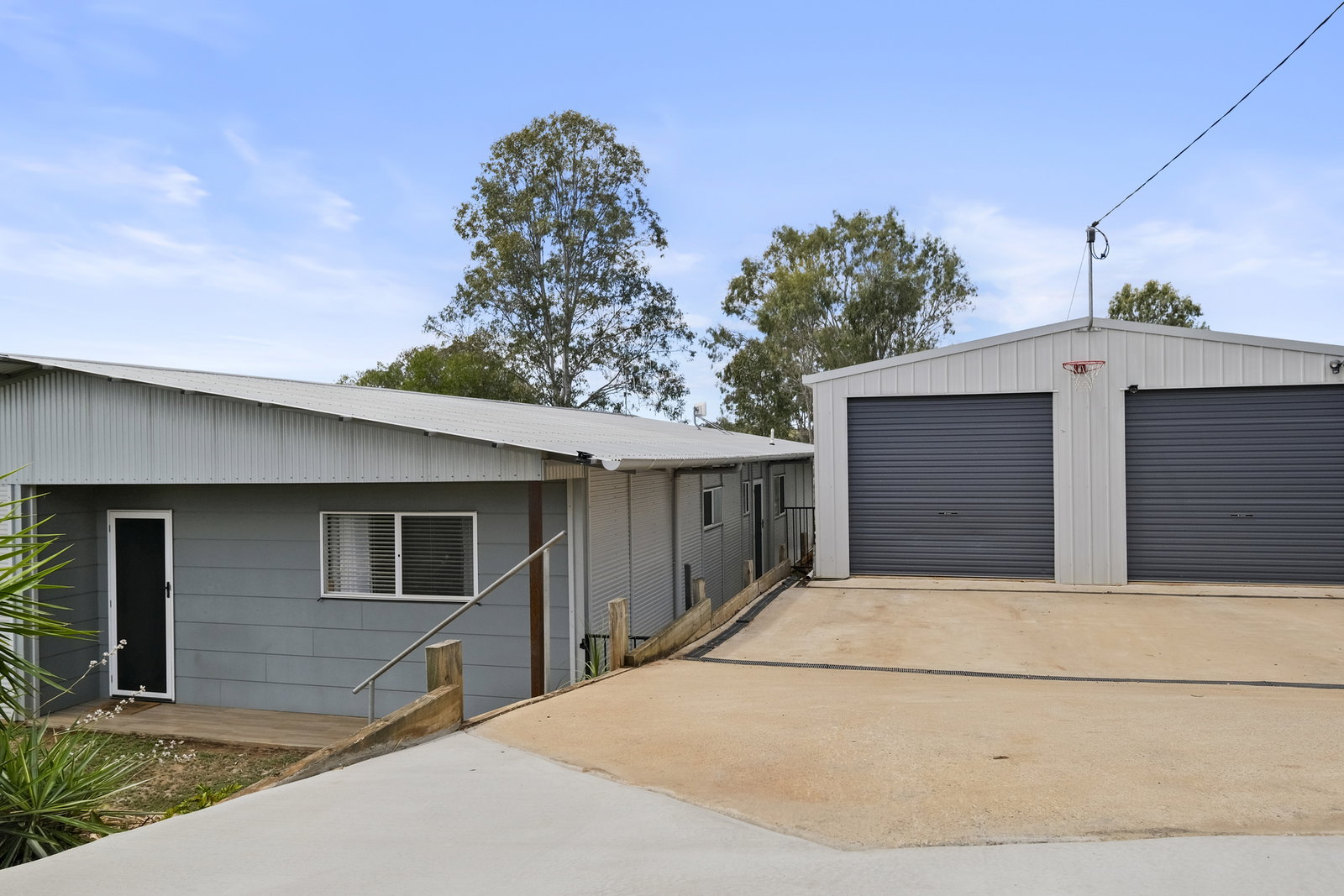 6 Forsyth Street, Gin Gin  QLD  4671