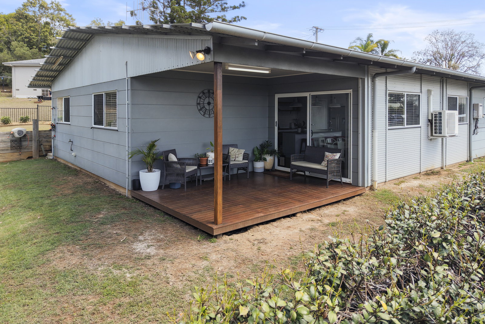 6 Forsyth Street, Gin Gin  QLD  4671