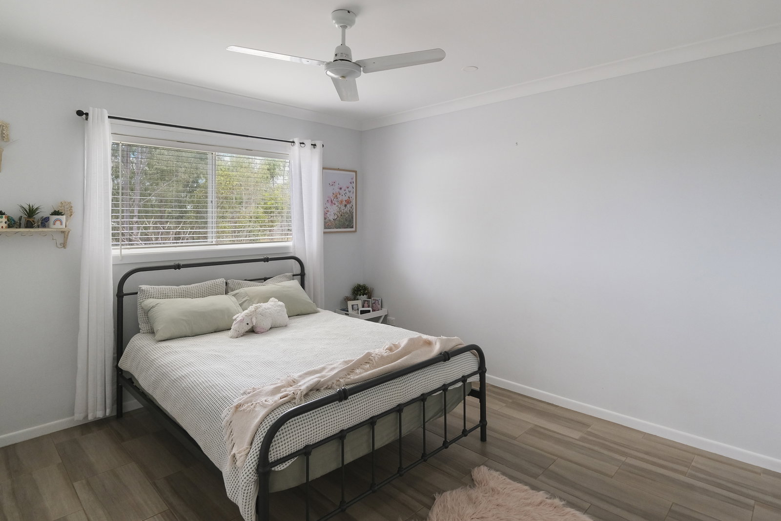 6 Forsyth Street, Gin Gin  QLD  4671
