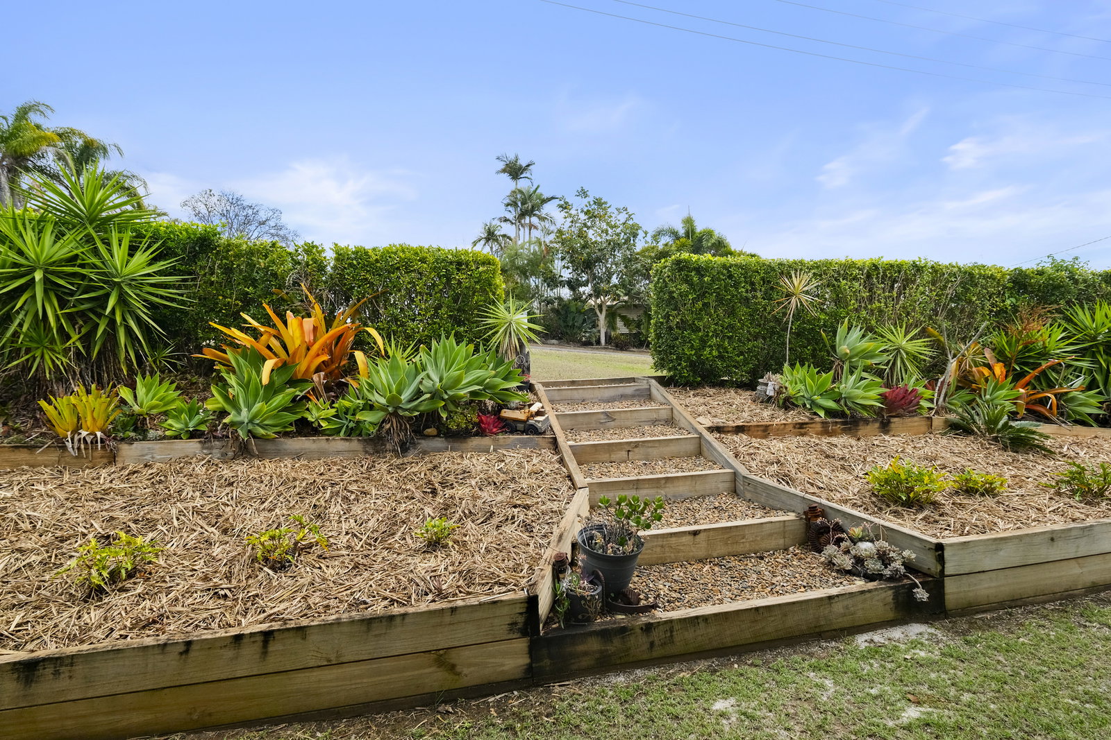6 Forsyth Street, Gin Gin  QLD  4671