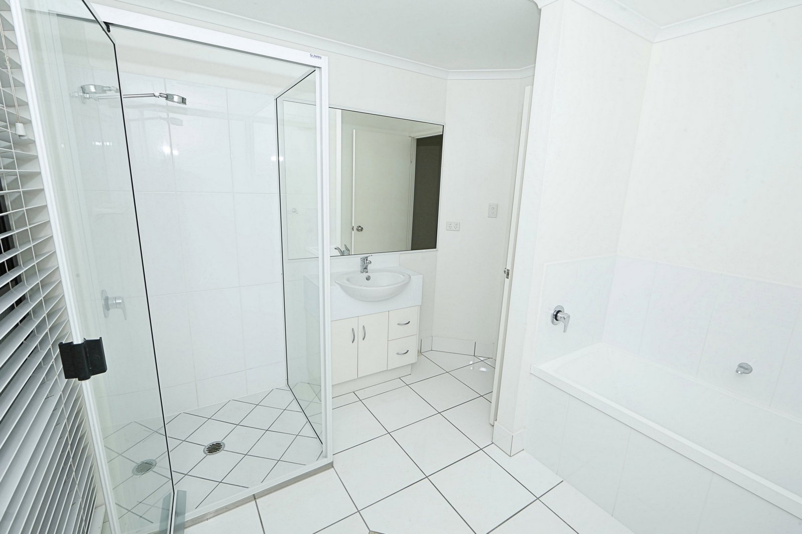 1/2 King Street, Bundaberg North  QLD  4670
