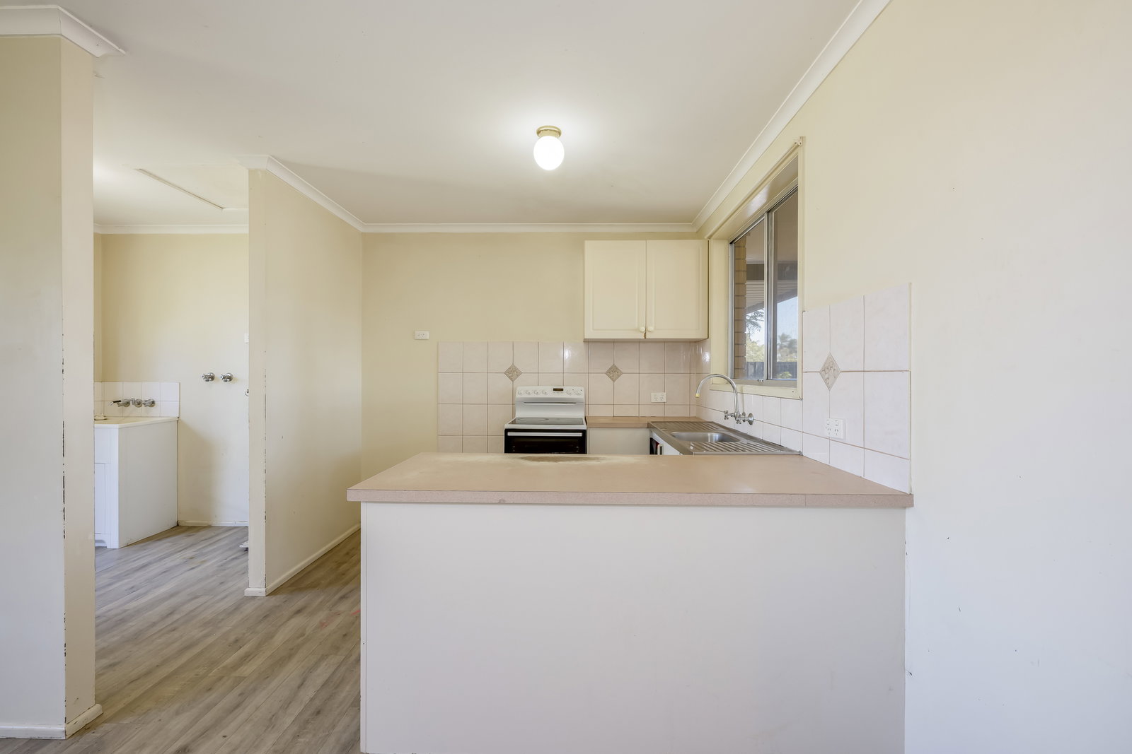 35 Thomas Thomsen Drive, Thabeban  QLD  4670