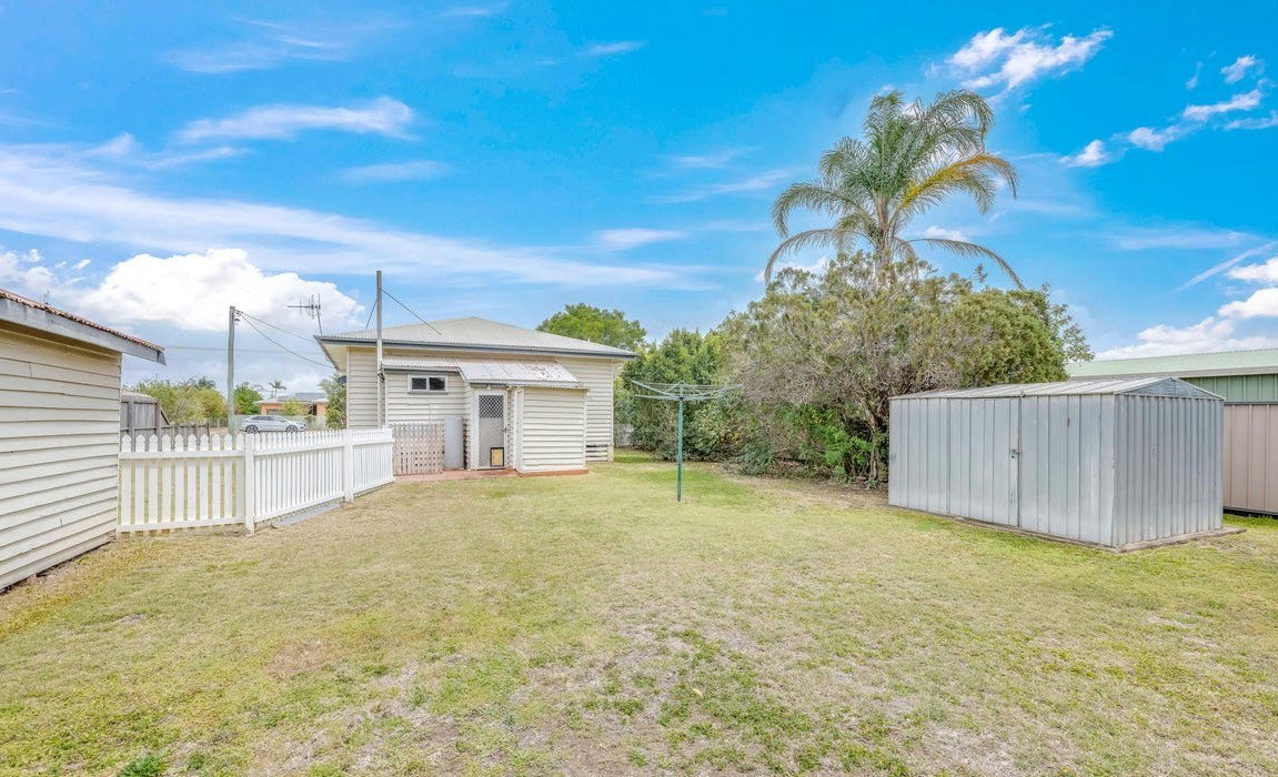 30 Baker Street, Kepnock  QLD  4670