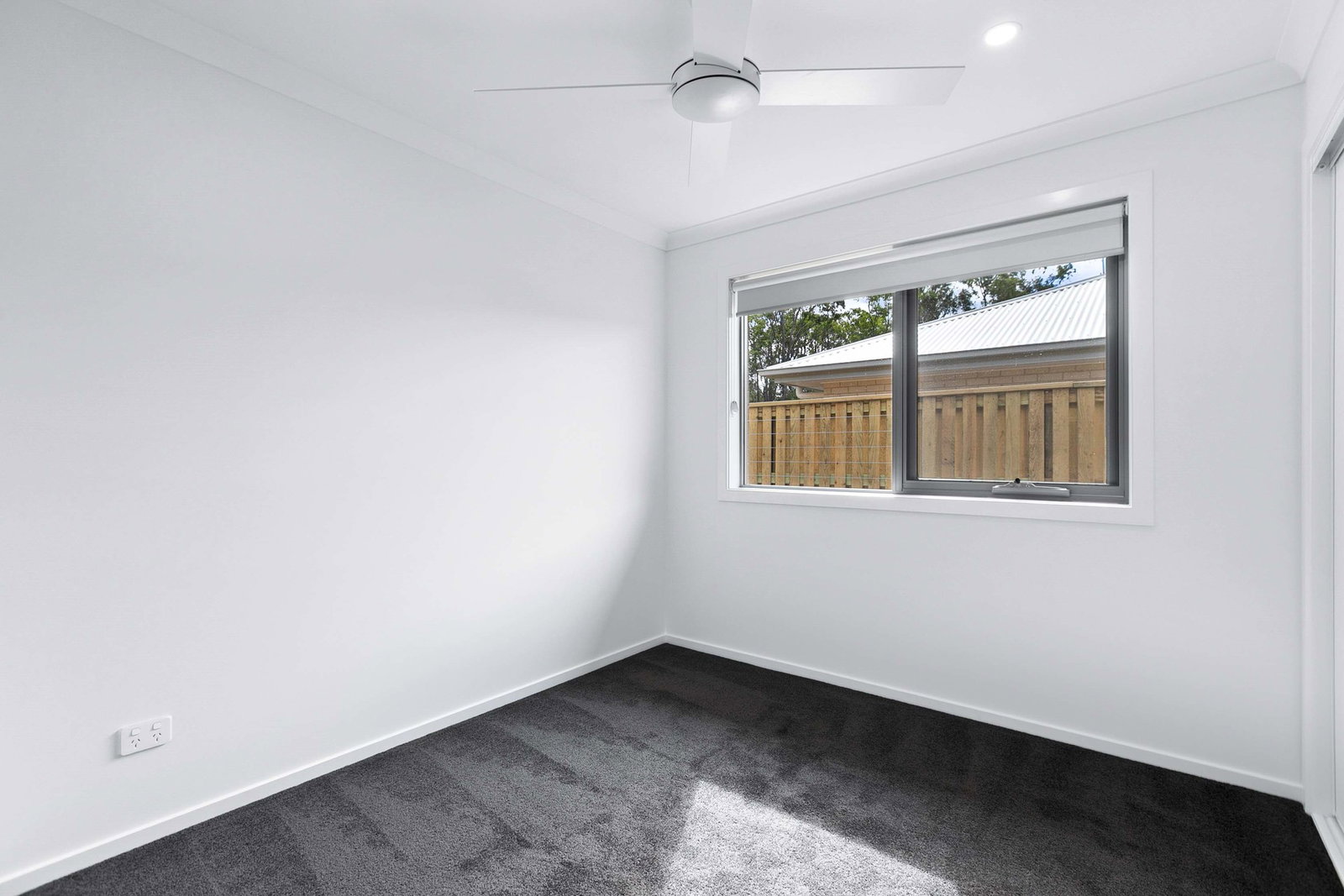 2/12 Oakwood Drive, Tinana  QLD  4650