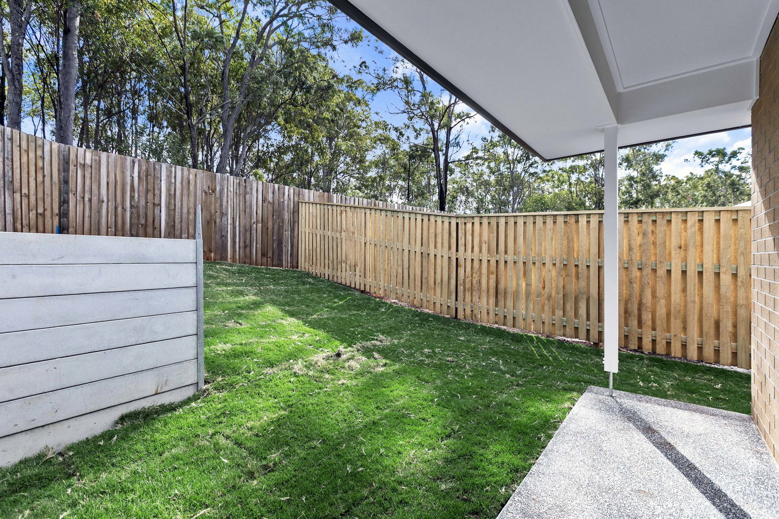 2/12 Oakwood Drive, Tinana  QLD  4650
