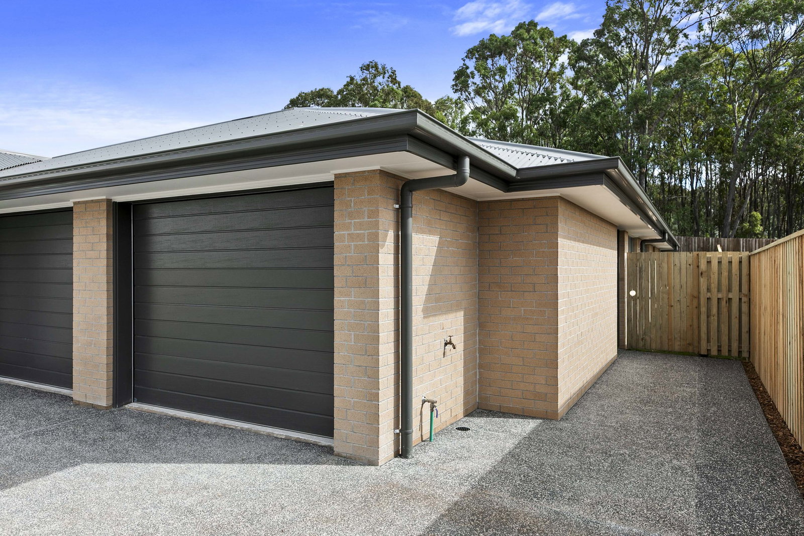 2/12 Oakwood Drive, Tinana  QLD  4650