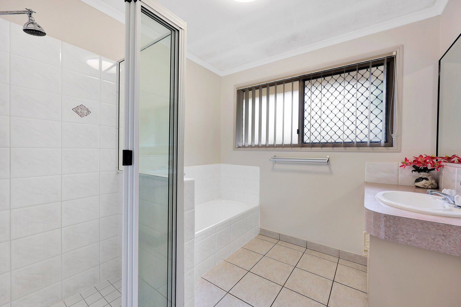 12 McDonald Court, Norville  QLD  4670