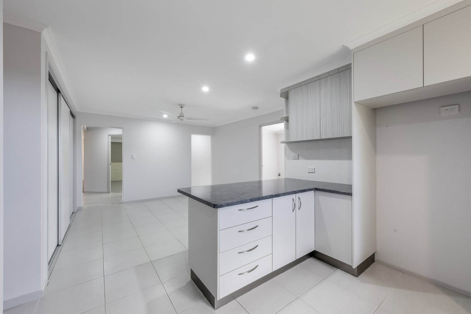 38 Sinclair Street, Avenell Heights  QLD  4670