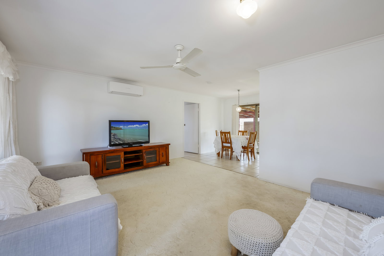 10 Thomas Thomsen Drive, Thabeban  QLD  4670