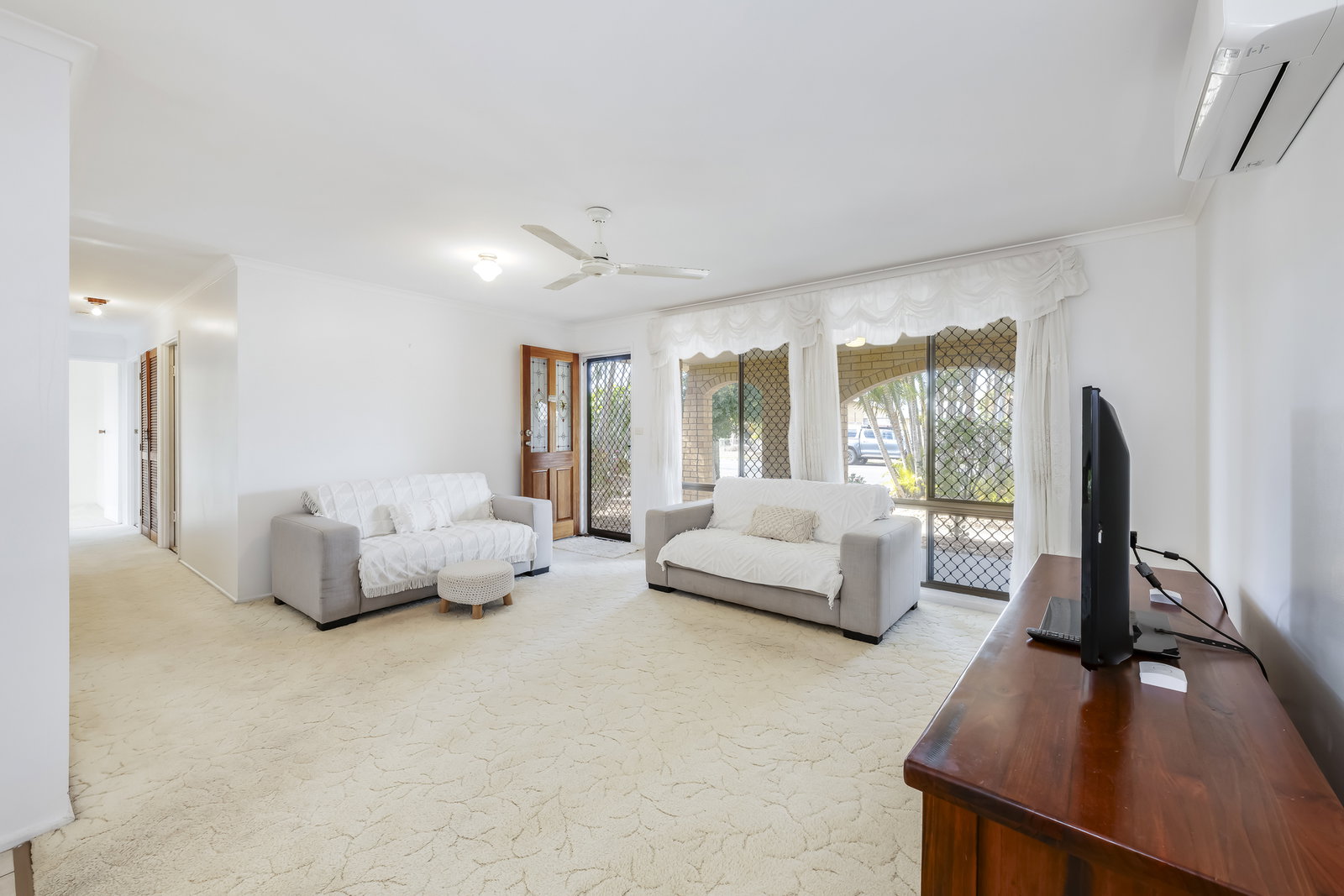 10 Thomas Thomsen Drive, Thabeban  QLD  4670