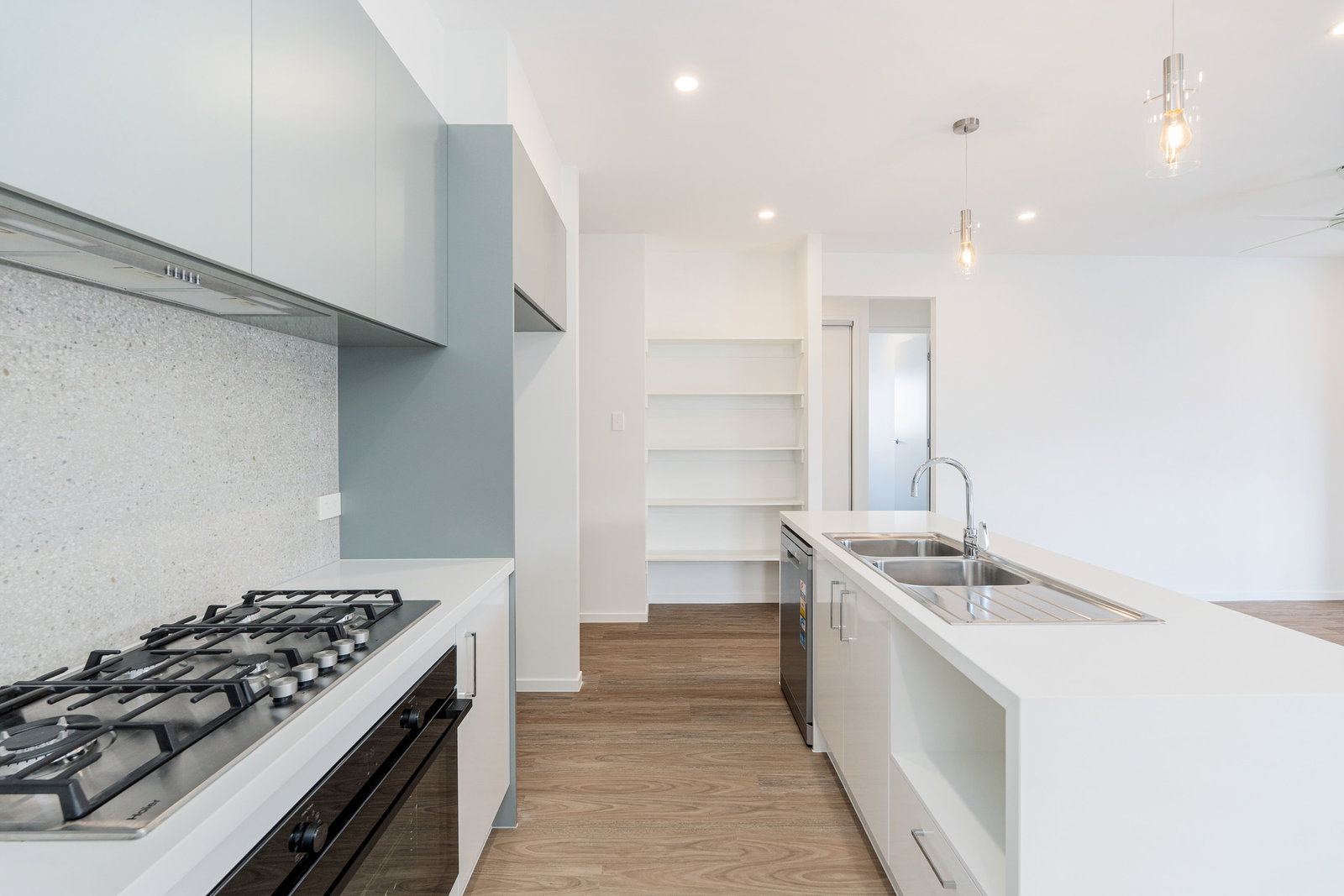 17 Katherine Way, Nikenbah  QLD  4655