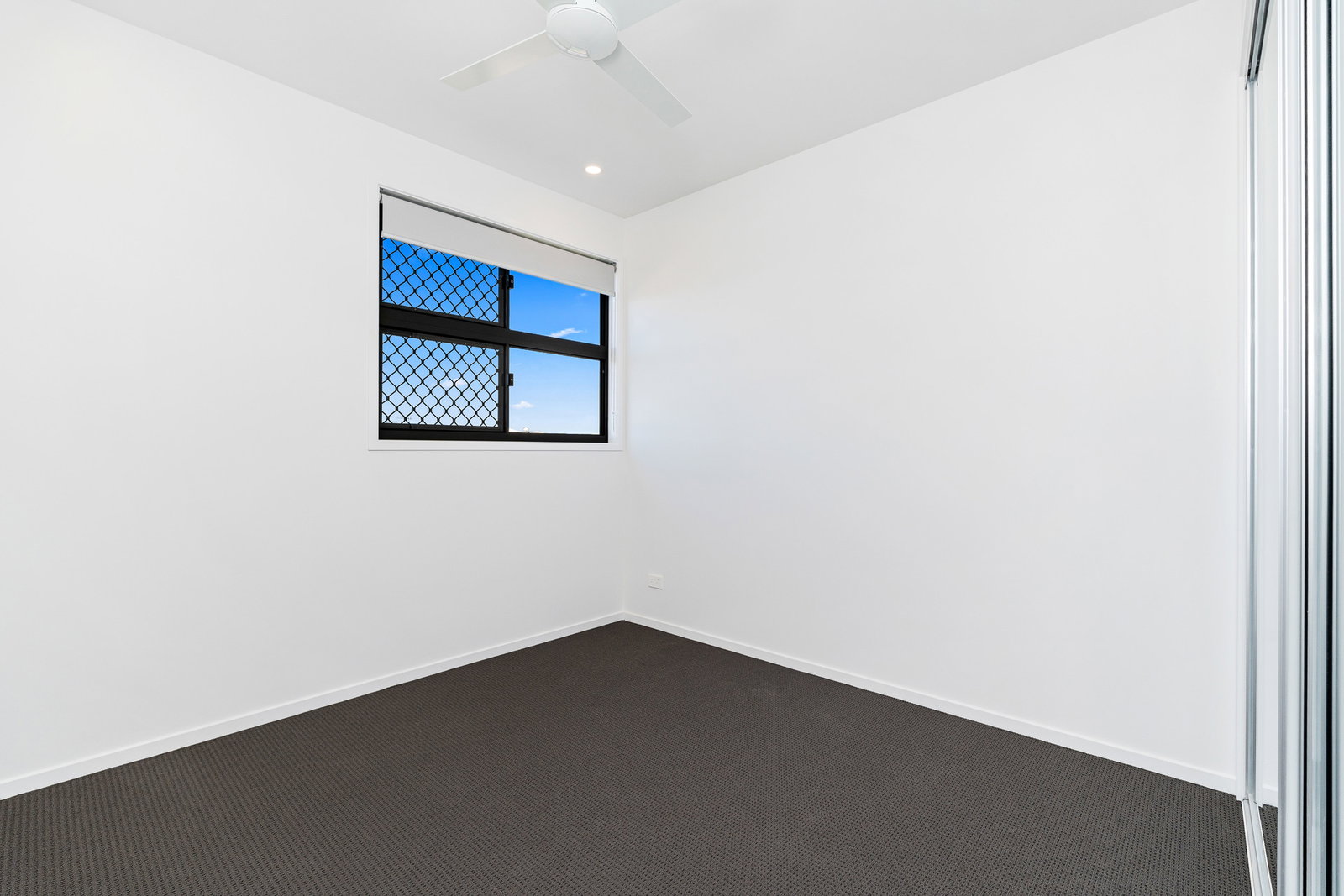 17 Katherine Way, Nikenbah  QLD  4655