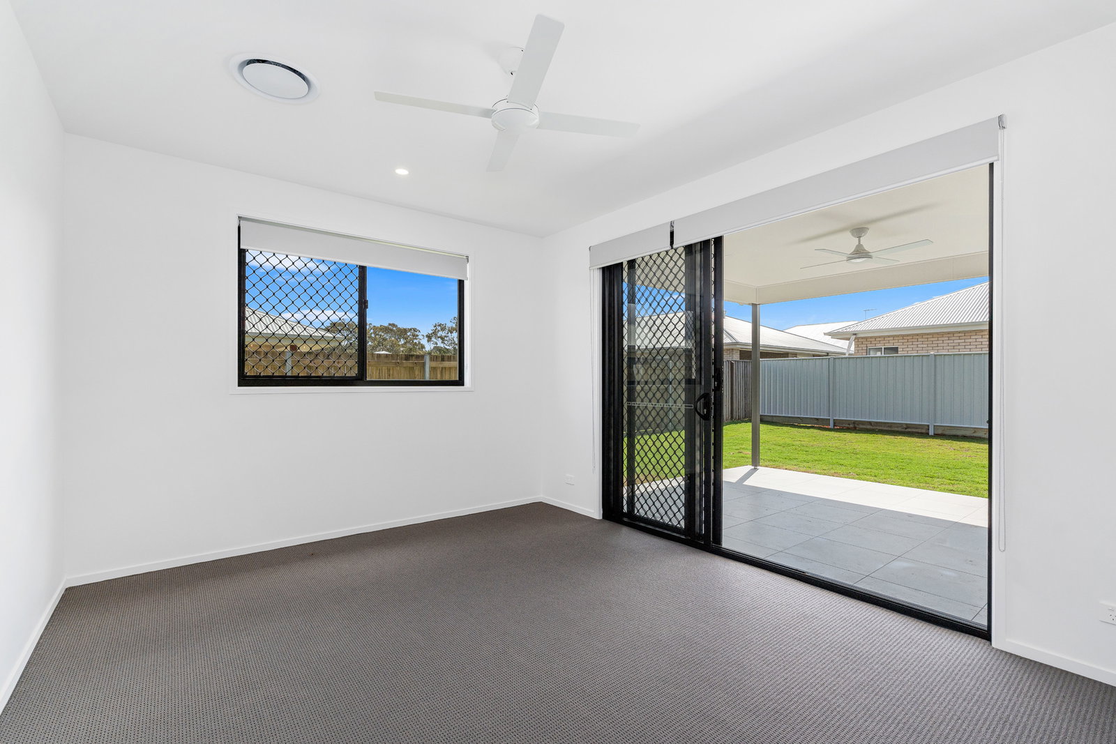 17 Katherine Way, Nikenbah  QLD  4655