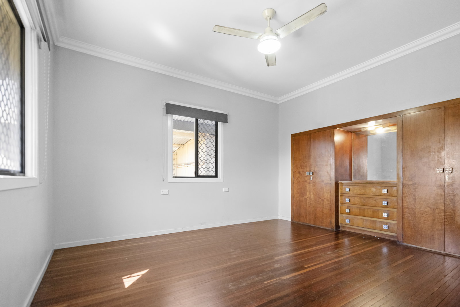21 Queen Street, Bundaberg North  QLD  4670