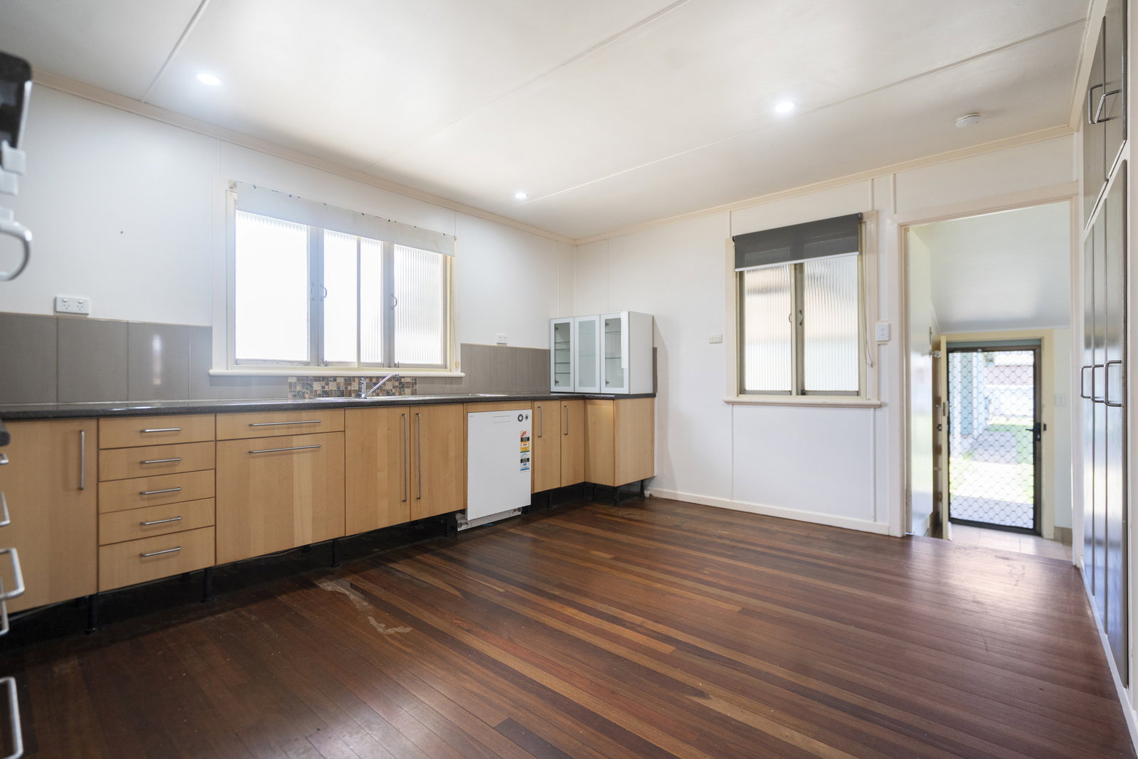 178 McCarthy Road, Avenell Heights  QLD  4670