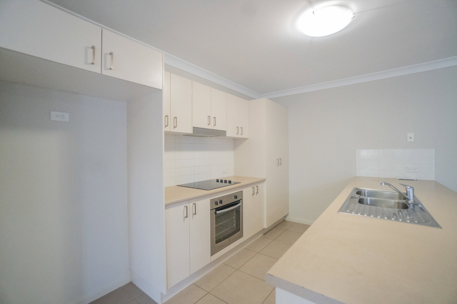 106 Neville Drive, Branyan  QLD  4670