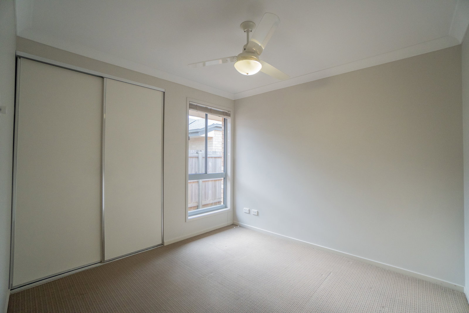 106 Neville Drive, Branyan  QLD  4670
