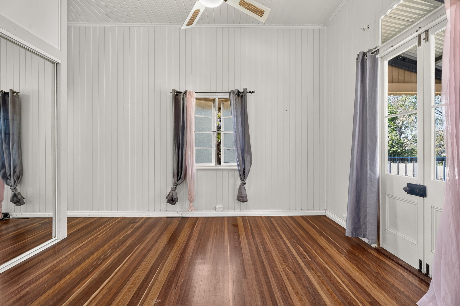 7 Puller Street, Granville  QLD  4650