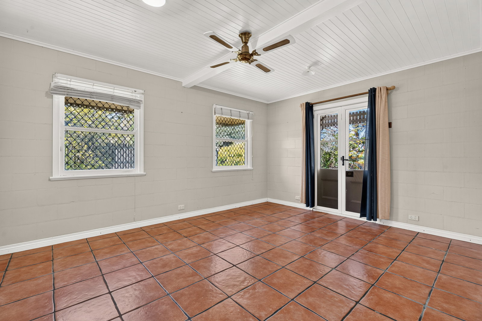 7 Puller Street, Granville  QLD  4650