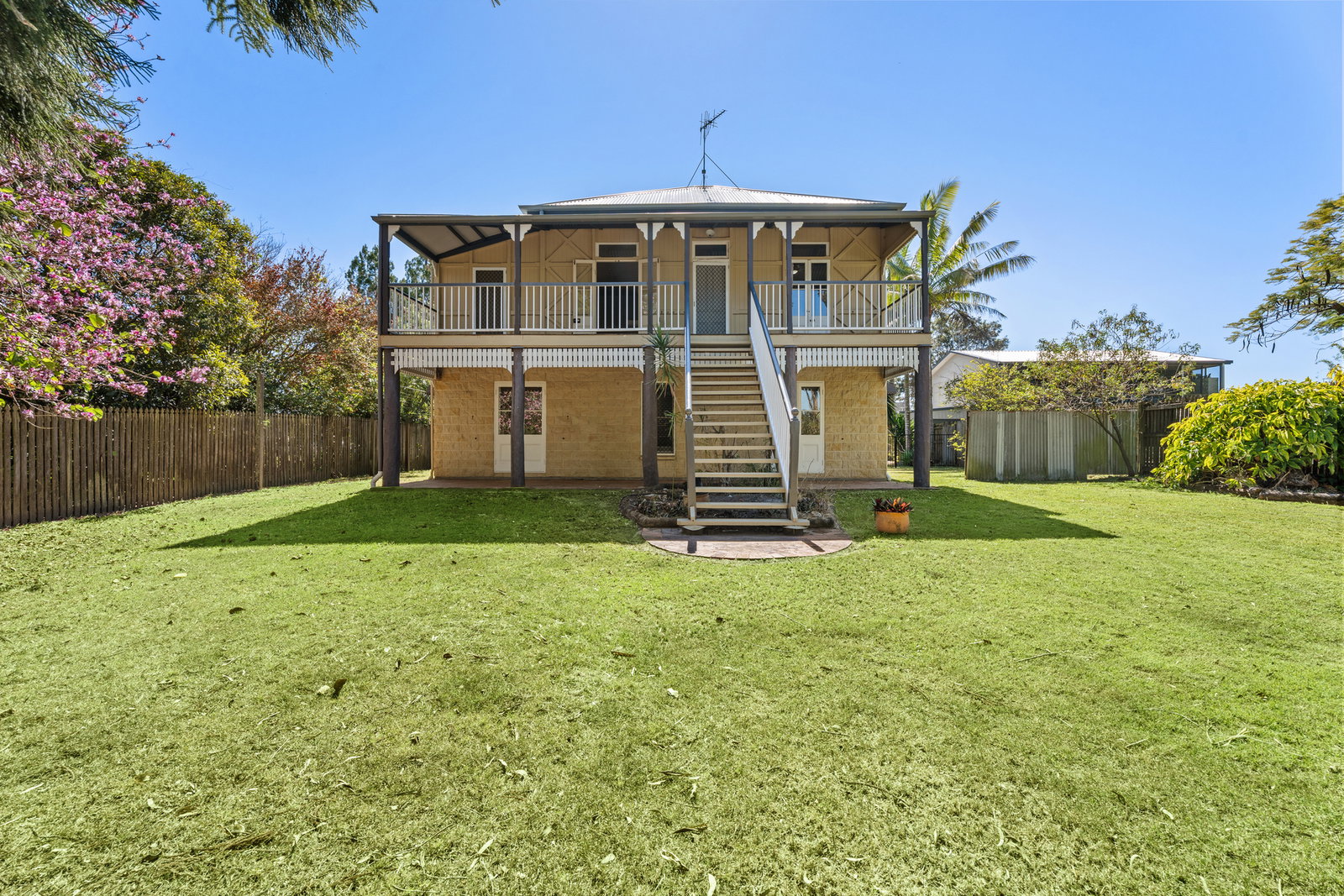 7 Puller Street, Granville  QLD  4650