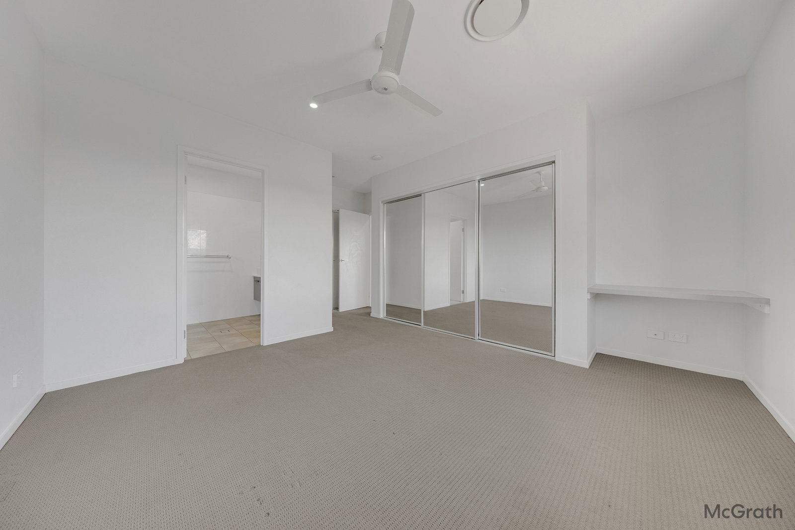 132 Emmadale Drive, New Auckland  QLD  4680