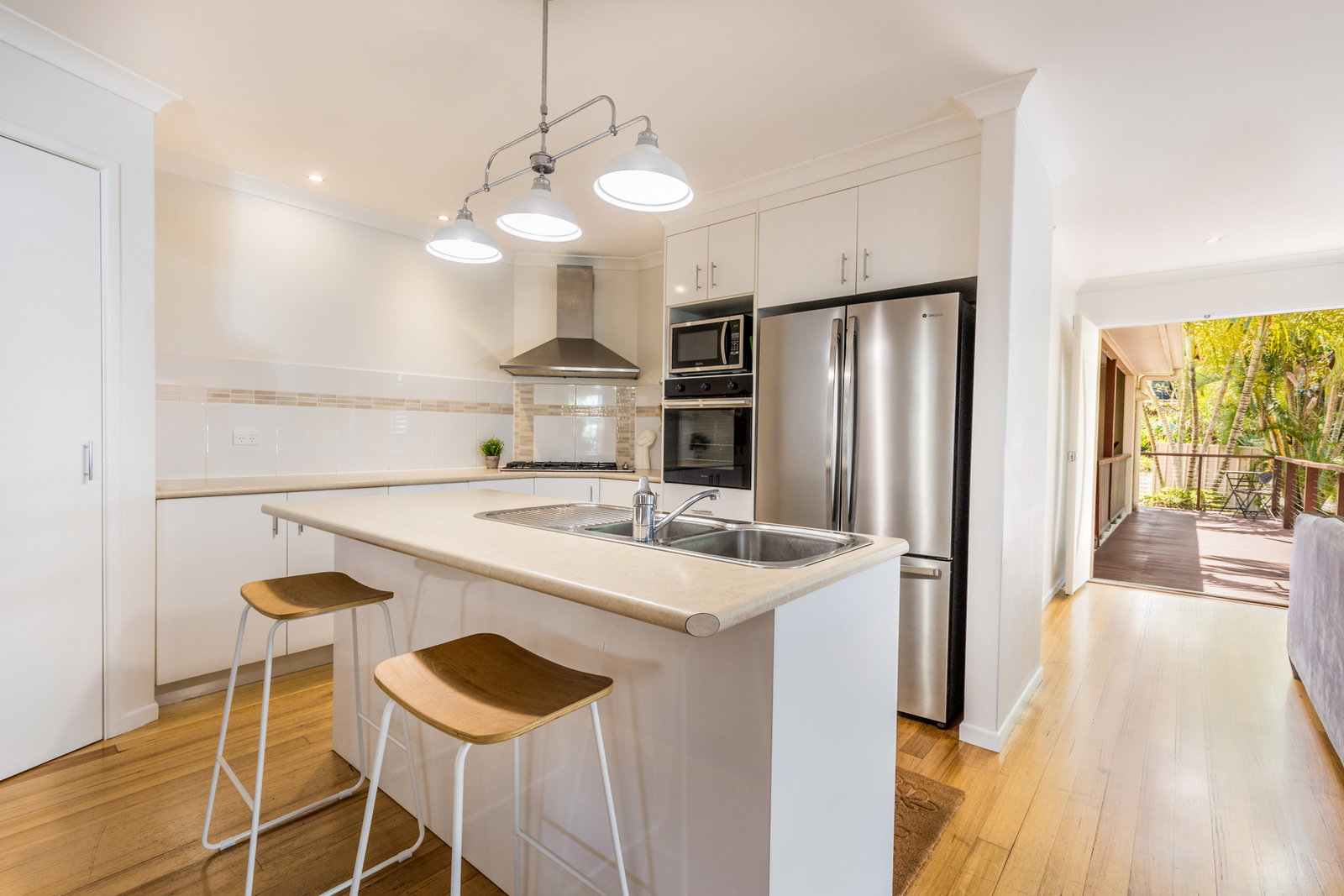33 Palm Court, Agnes Water  QLD  4677
