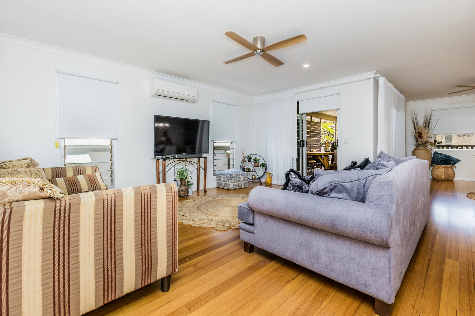 33 Palm Court, Agnes Water  QLD  4677