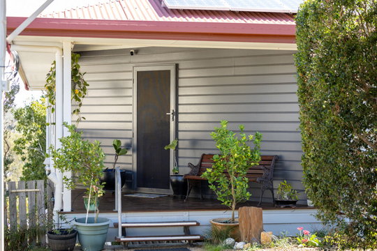 11 Kensington Place, Kin Kora  QLD  4680
