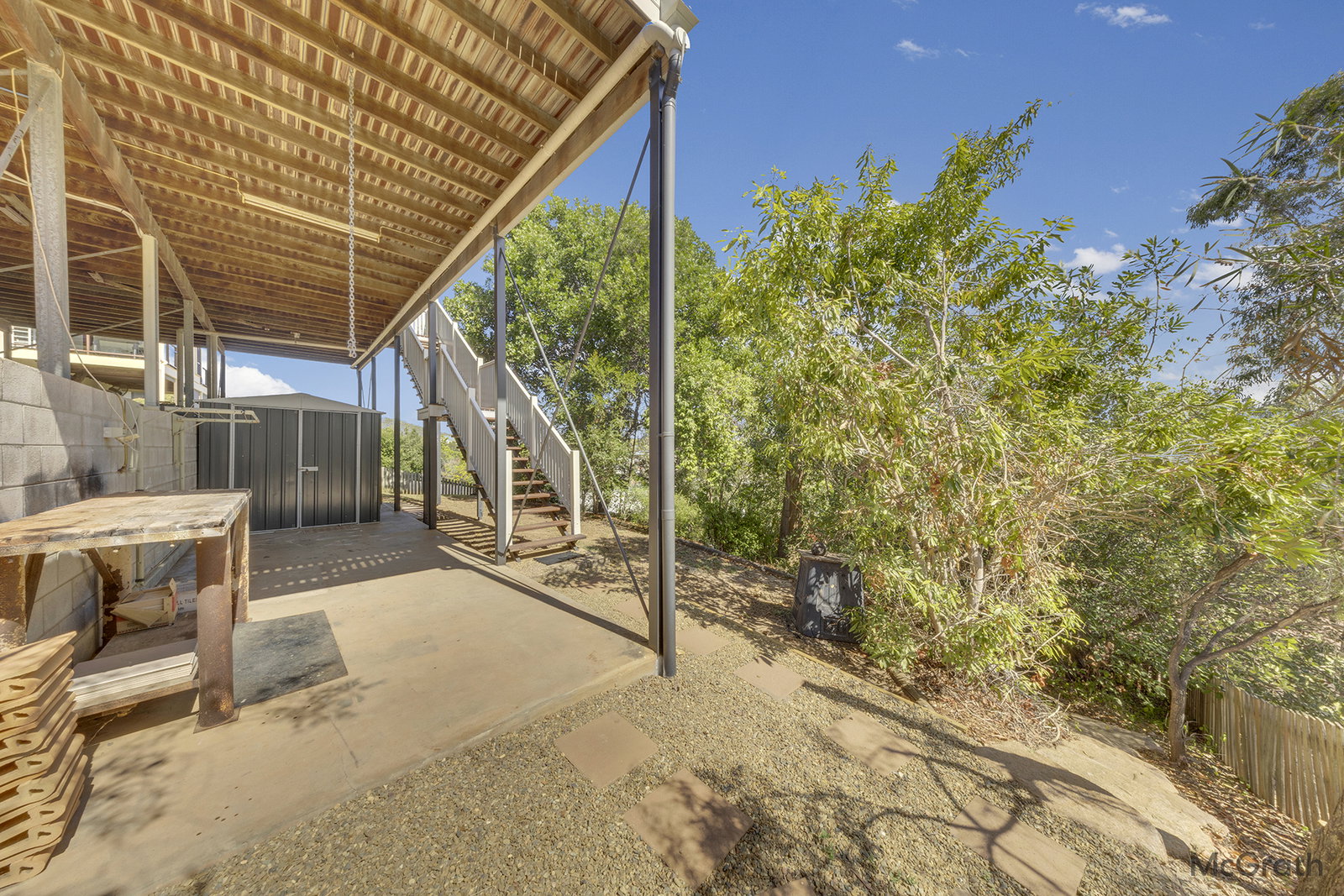 11 Kensington Place, Kin Kora  QLD  4680