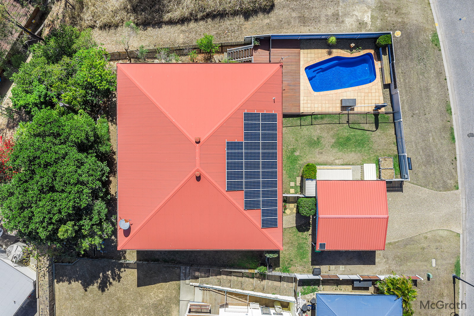 11 Kensington Place, Kin Kora  QLD  4680