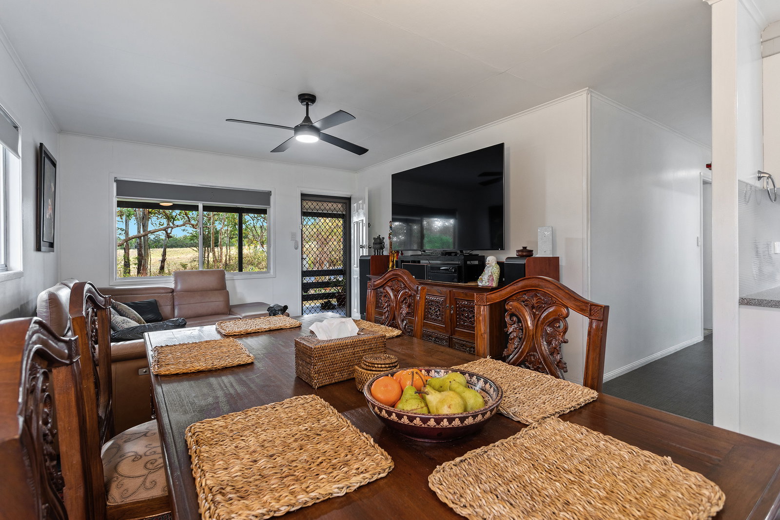 12 Middle Road, Pierces Creek  QLD  4355