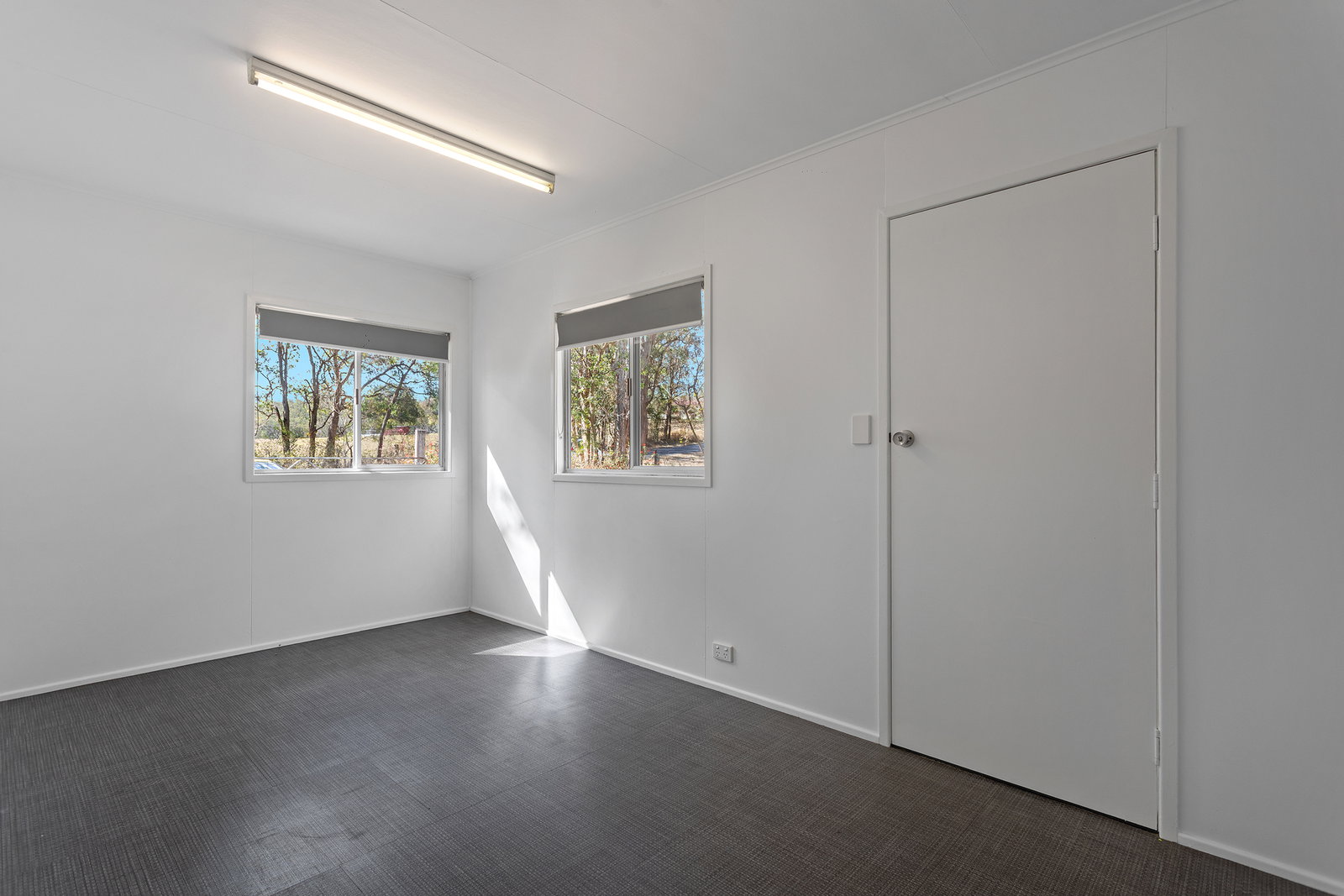 12 Middle Road, Pierces Creek  QLD  4355