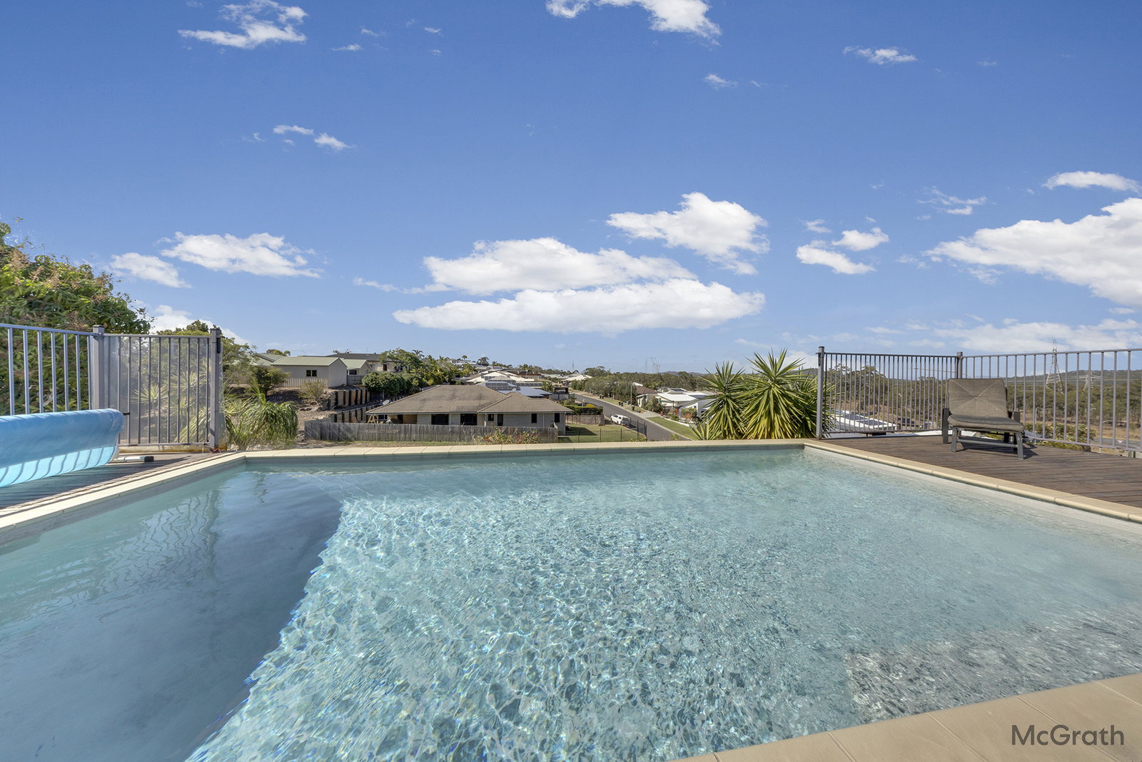 9 Julius Crescent, Clinton  QLD  4680