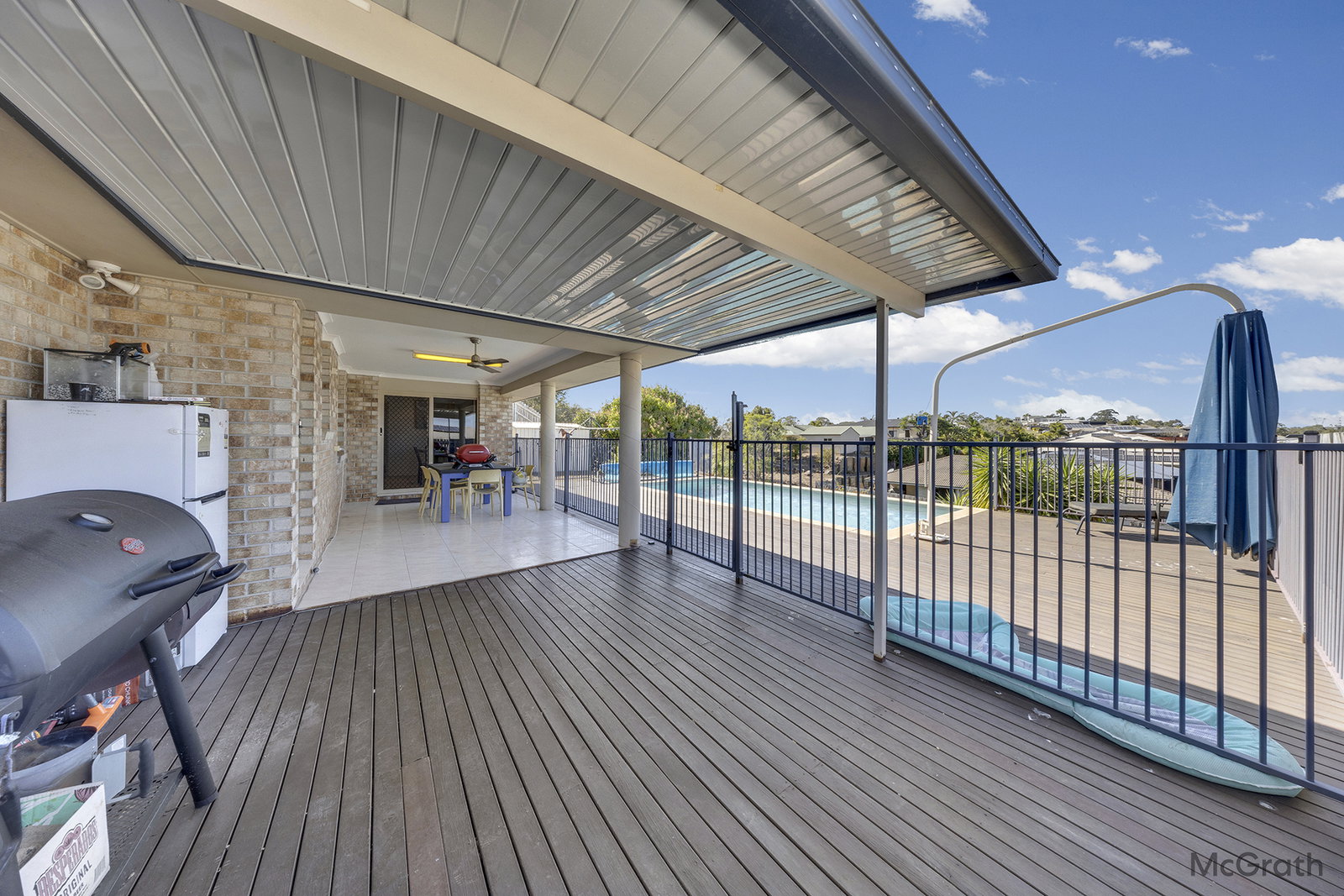 9 Julius Crescent, Clinton  QLD  4680