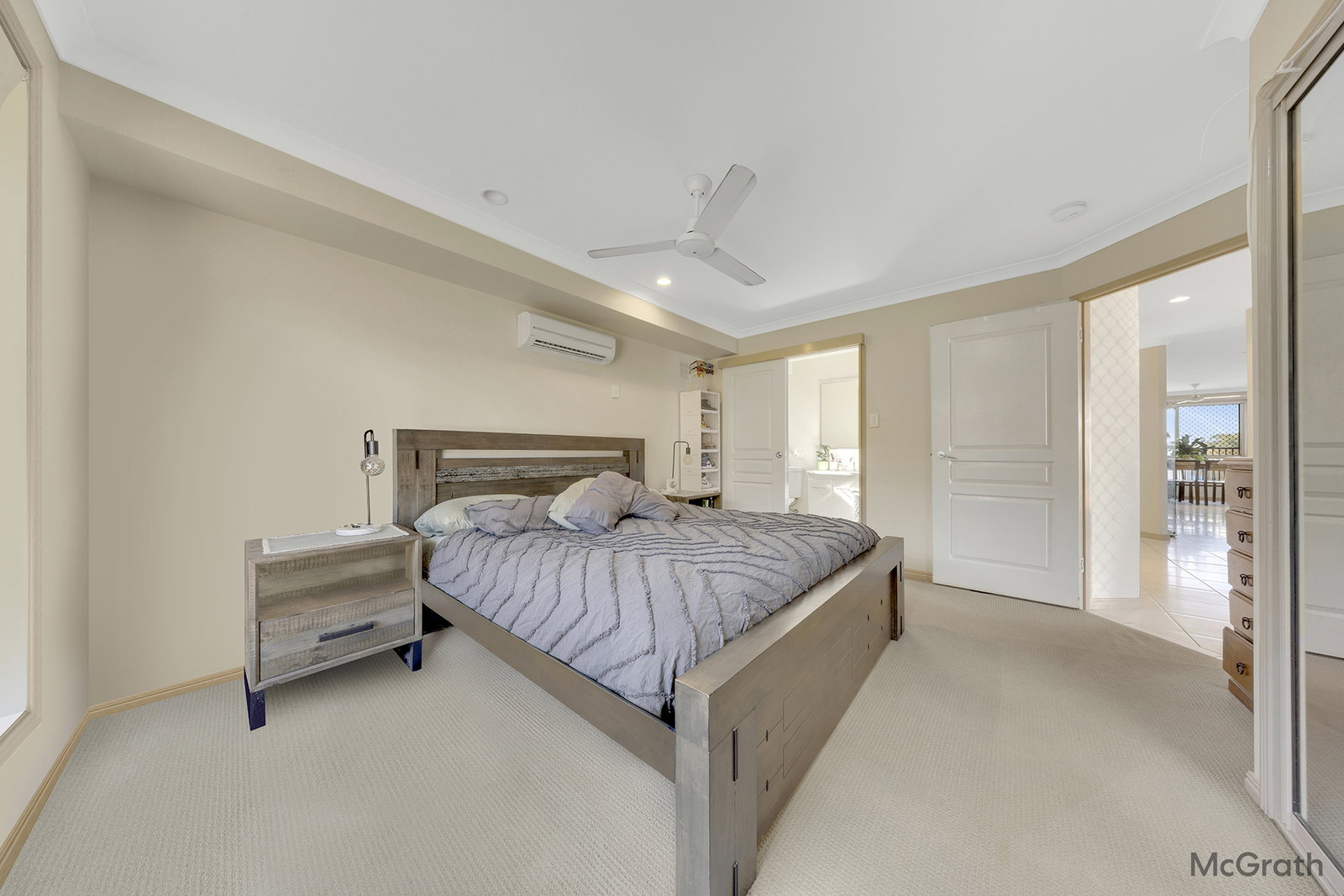9 Julius Crescent, Clinton  QLD  4680