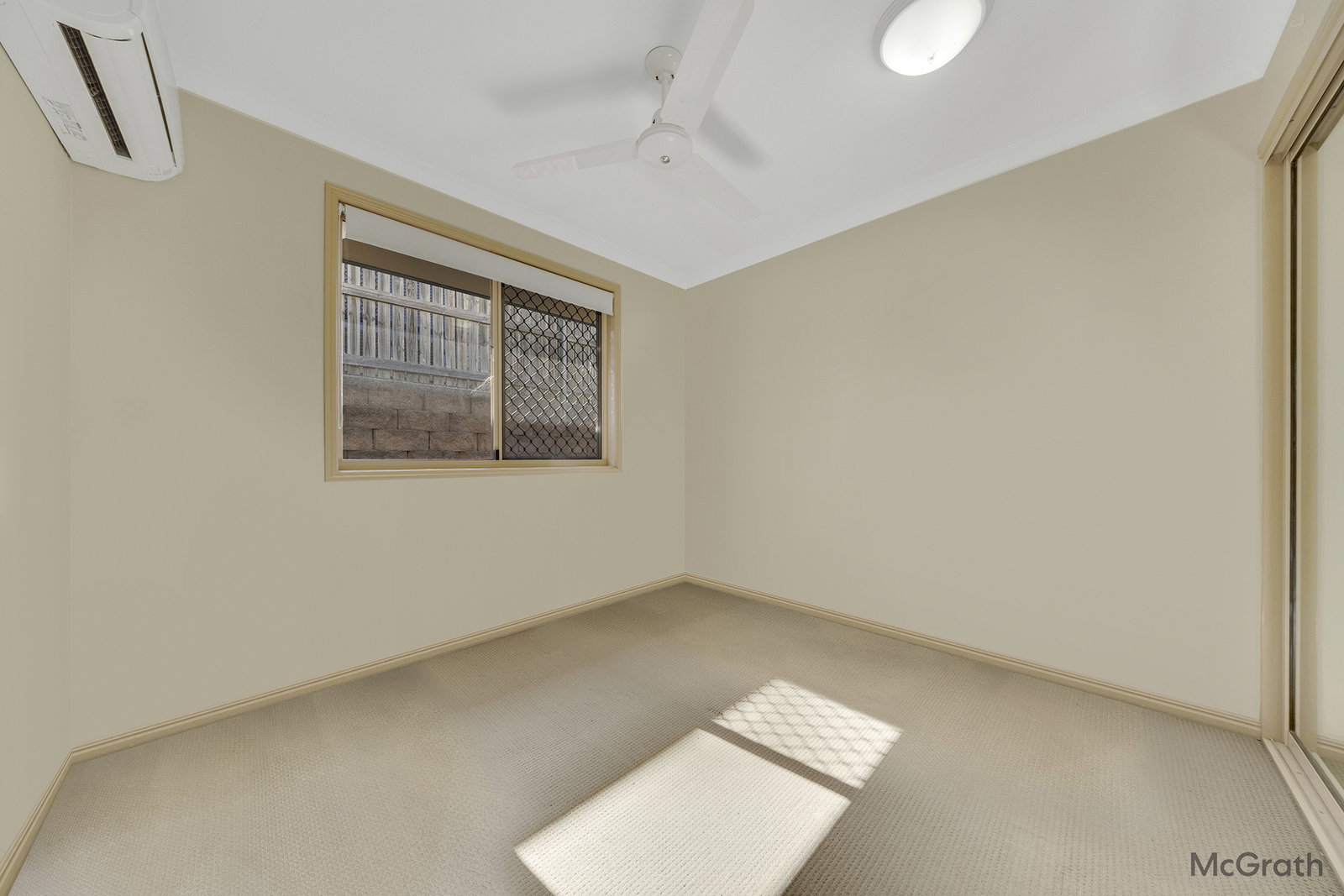 9 Julius Crescent, Clinton  QLD  4680