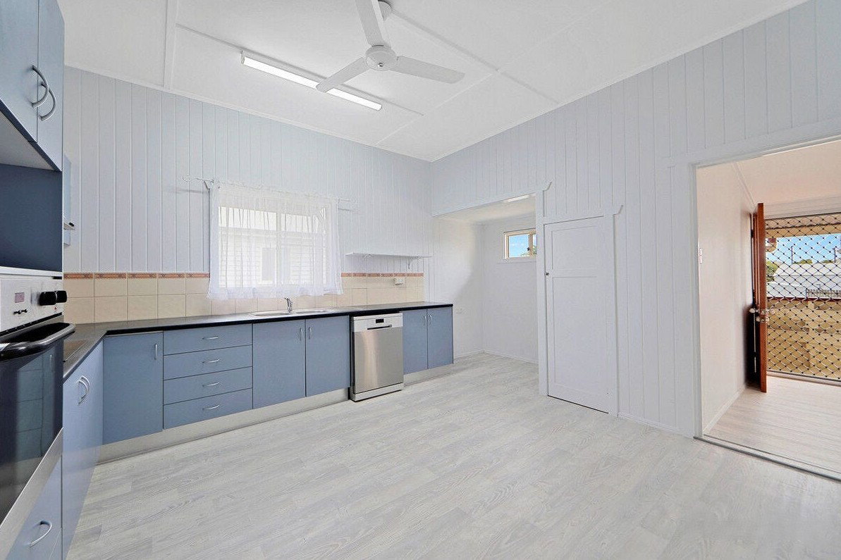 25 Walker Street, Bundaberg South  QLD  4670