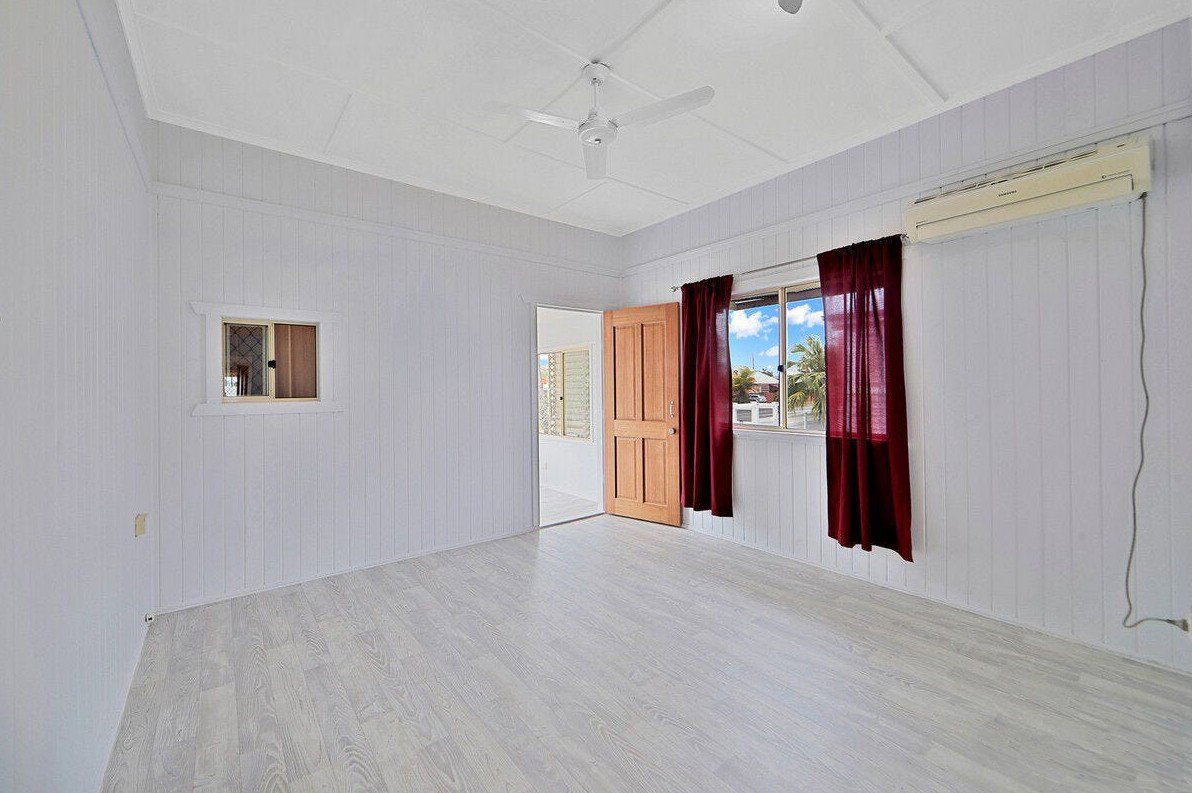 25 Walker Street, Bundaberg South  QLD  4670